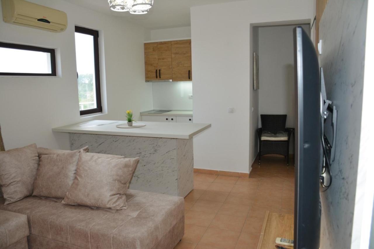 Buzuku House Ξενοδοχείο Ούλτσιν Εξωτερικό φωτογραφία
