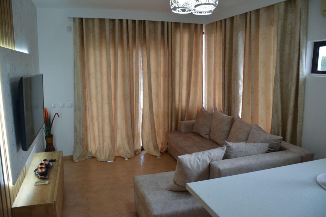 Buzuku House Ξενοδοχείο Ούλτσιν Εξωτερικό φωτογραφία