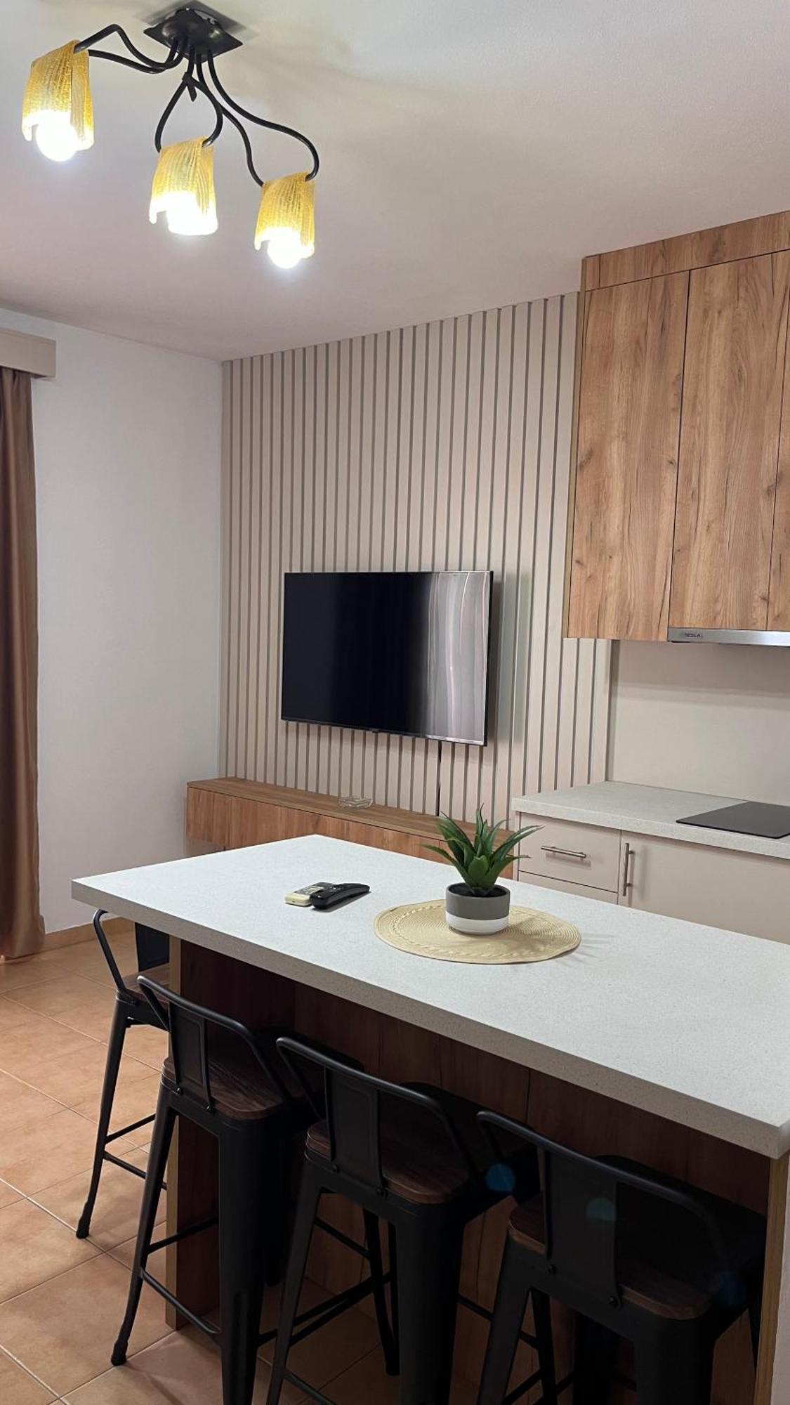Buzuku House Ξενοδοχείο Ούλτσιν Εξωτερικό φωτογραφία
